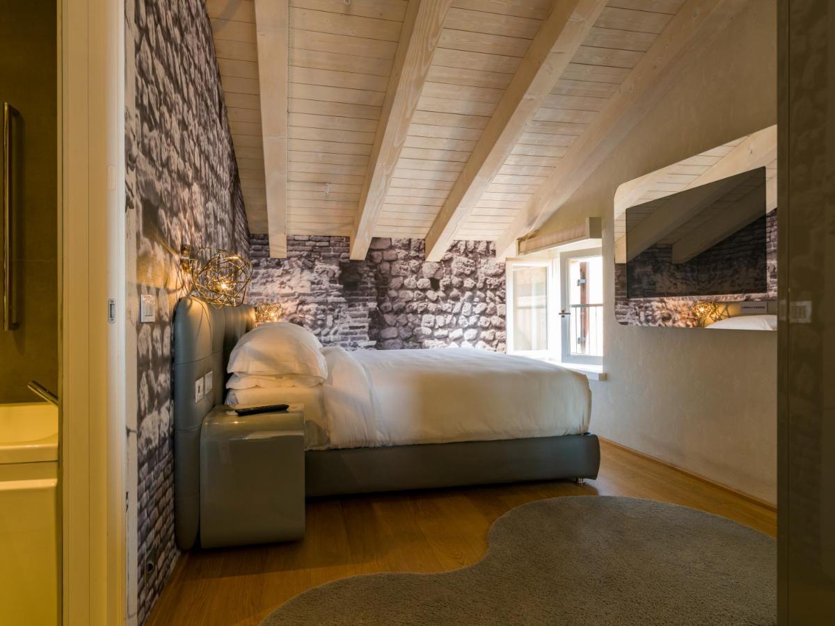 Lords Of Verona Luxury Apartments Eksteriør billede