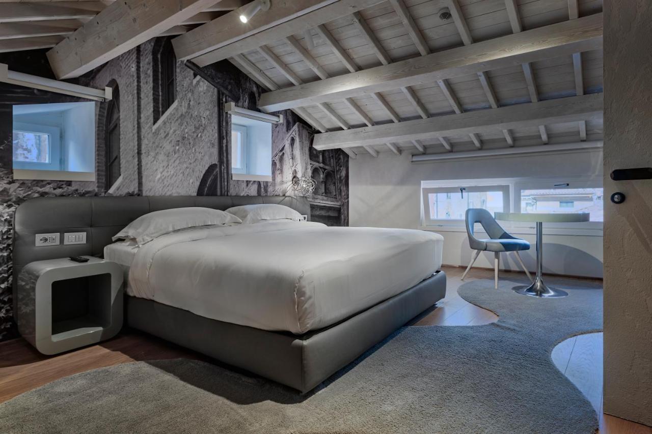 Lords Of Verona Luxury Apartments Eksteriør billede