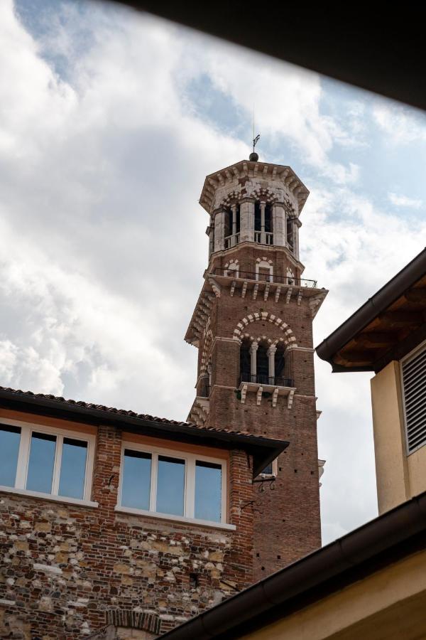 Lords Of Verona Luxury Apartments Eksteriør billede